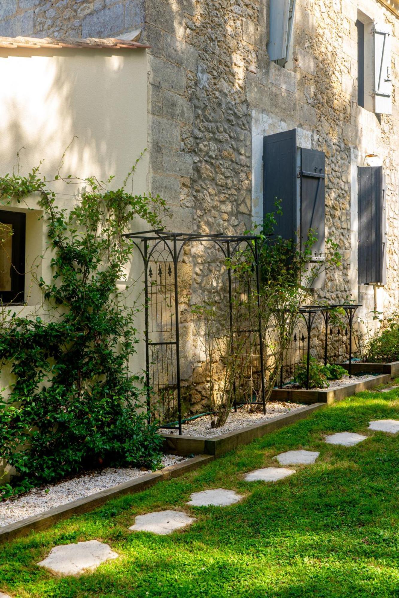 Le Bon Ami Vila Fronsac  Exterior foto